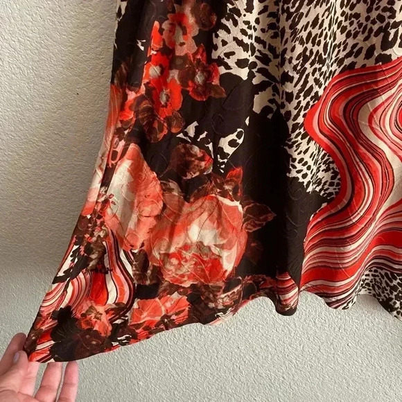 💥Lavish Retro Vibes Preowned Plus-size Multicolor Multi-Print Top - Picture 6 of 7